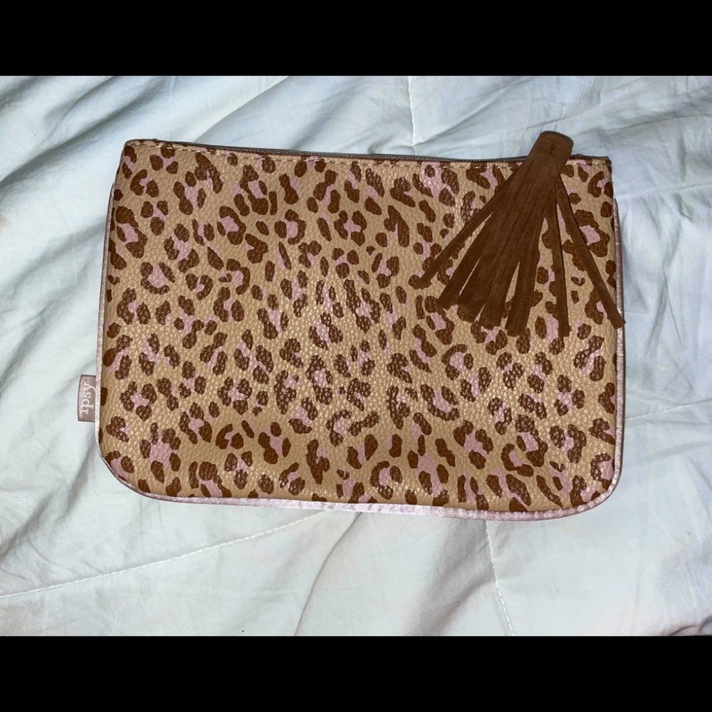 ✨COSMETIC BAG✨